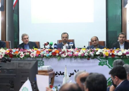 آماده همکاری با مجلس برای بازگشت درآمد مازاد استان‌ها هستیم