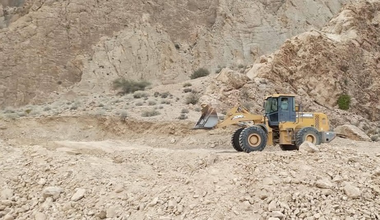 آغاز عملیات احداث مخزن ذخیره آب روستای پاشغ حاجی آباد