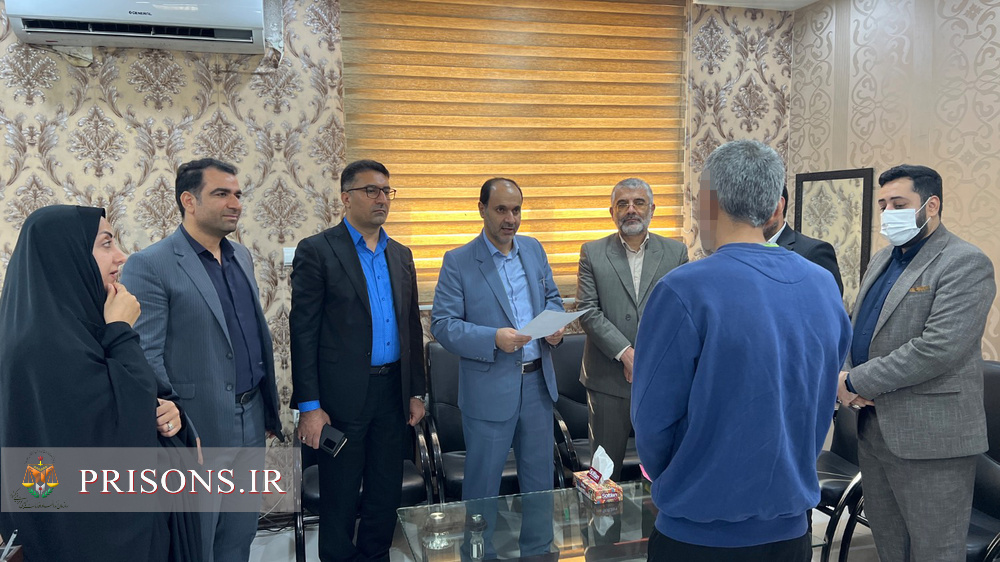 آزادی ۱۴ زندانی در بازدید معاون دادستان کل کشور از زندان بندرعباس